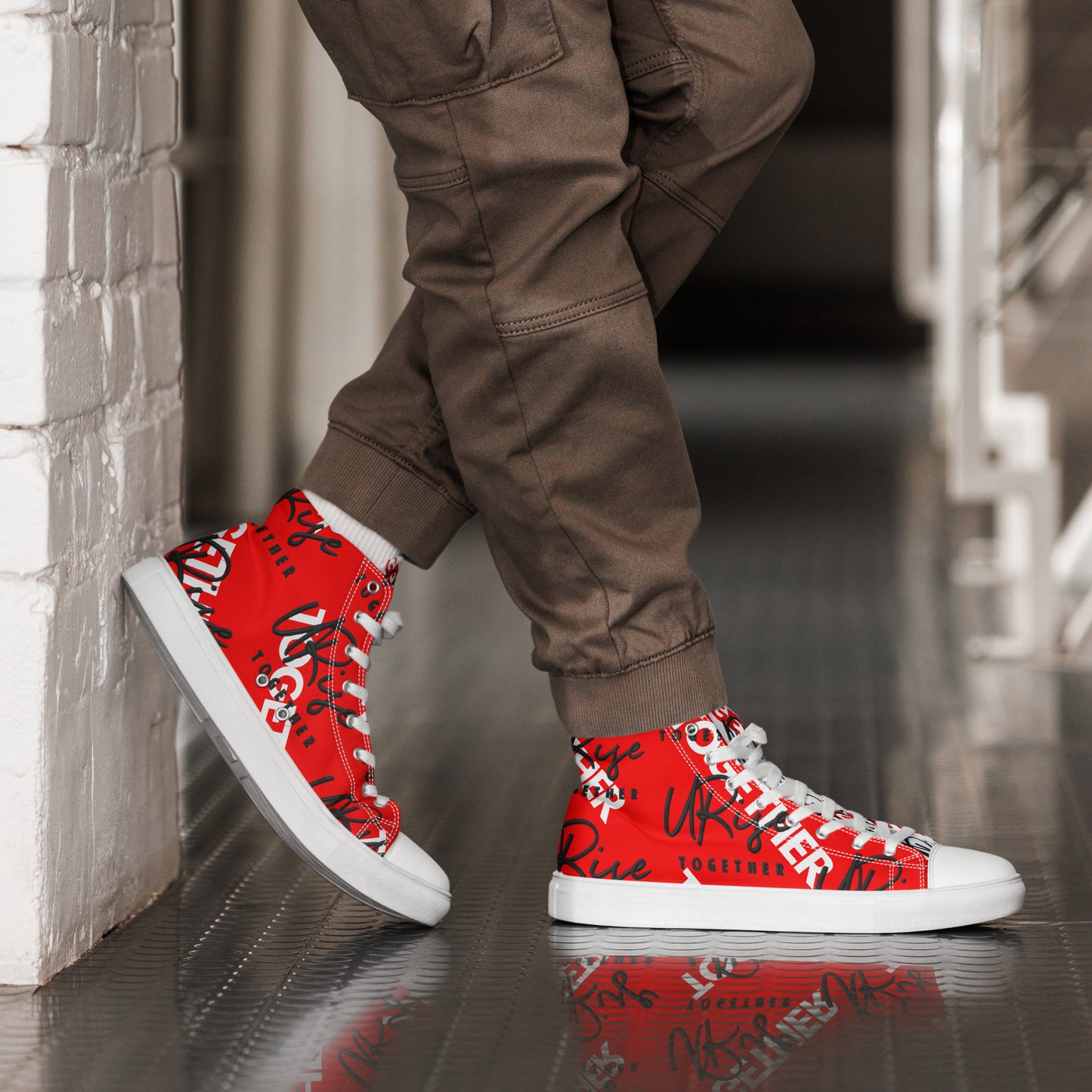 "URise Together" Men’s high top canvas shoes RedOut
